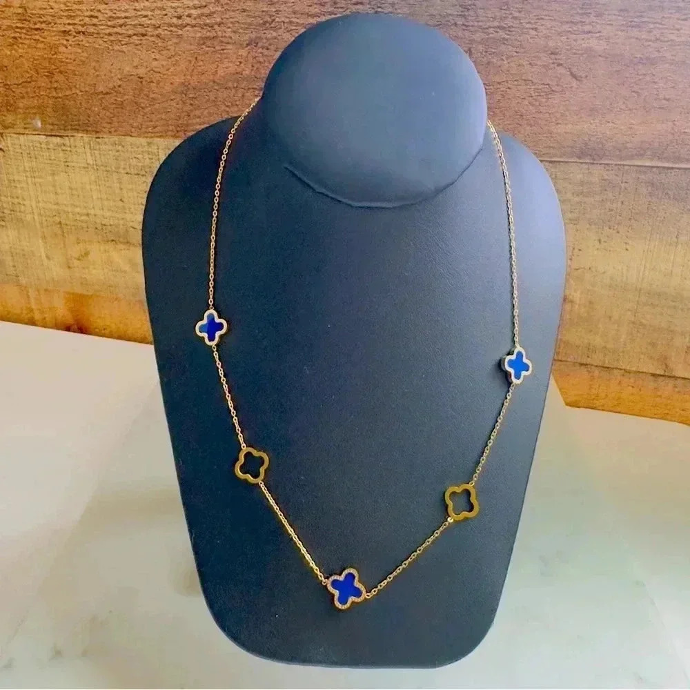 NWOT High Quality Stainless Steel Four Leaf Clover Lapis Lazuli Necklace